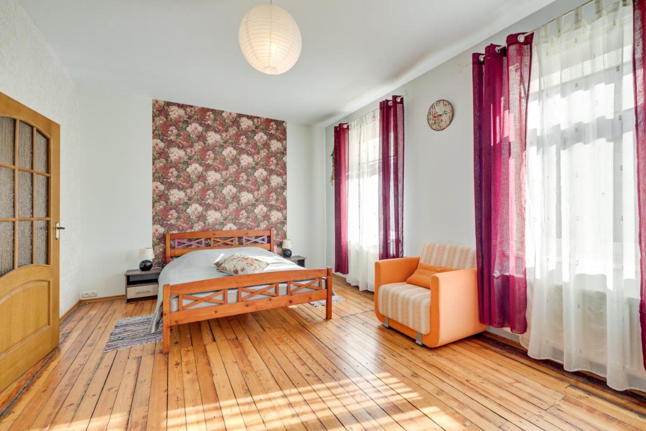 Toma Street Apartments Liepāja Exterior foto
